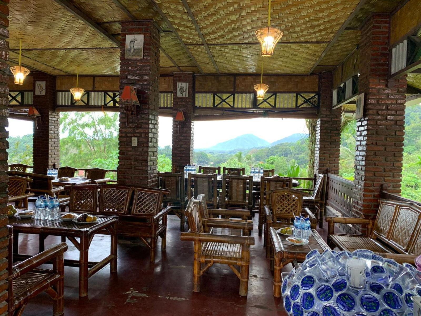 Sama Sama Homestay & Trekking Only Stay Here Book Trekking And Transport With Us Bukit Lawang Exterior foto